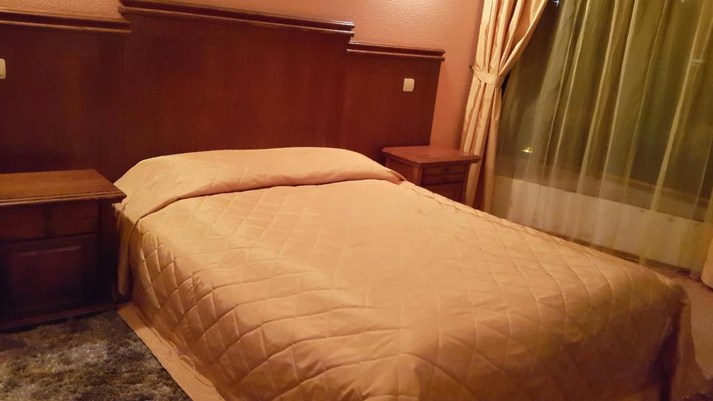 Boliari Hotel Veliko Tărnovo Exteriör bild