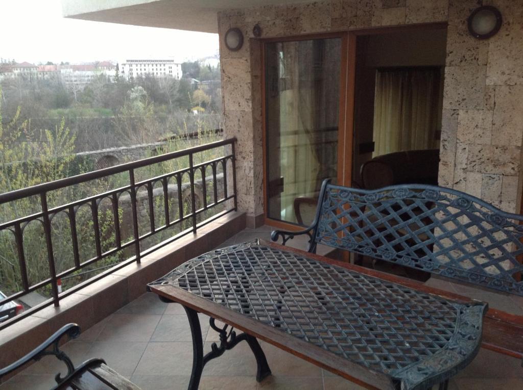 Boliari Hotel Veliko Tărnovo Exteriör bild
