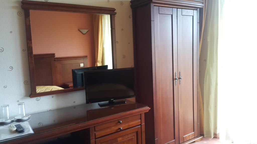 Boliari Hotel Veliko Tărnovo Exteriör bild