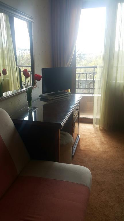 Boliari Hotel Veliko Tărnovo Exteriör bild